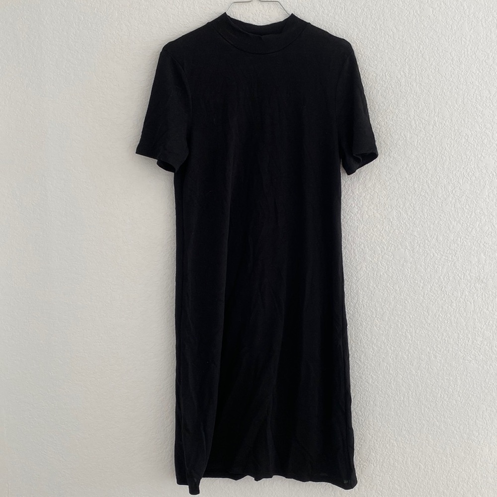 BANANA REPUBLIC HIGH NECK MIDI KNIT DRESS